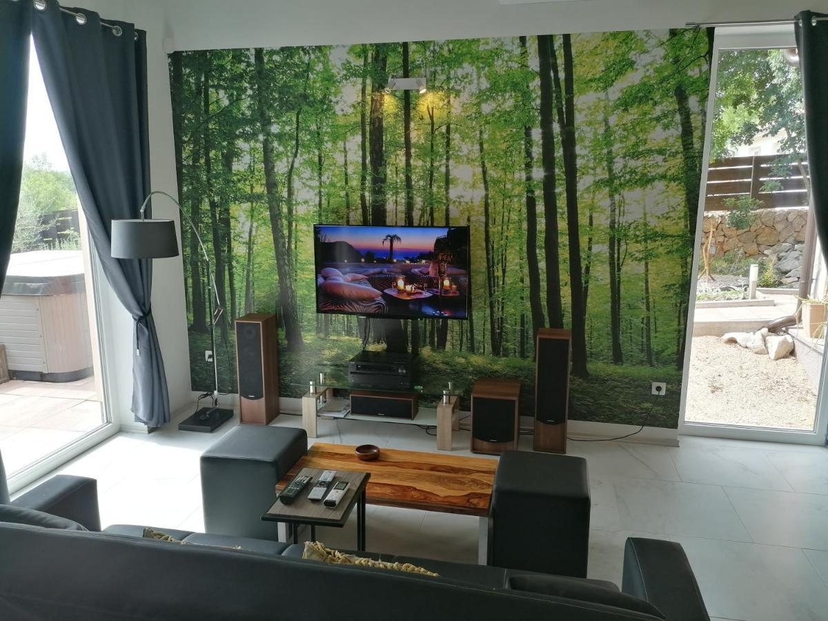 The Forest House Krk 2 Kras ภายนอก รูปภาพ